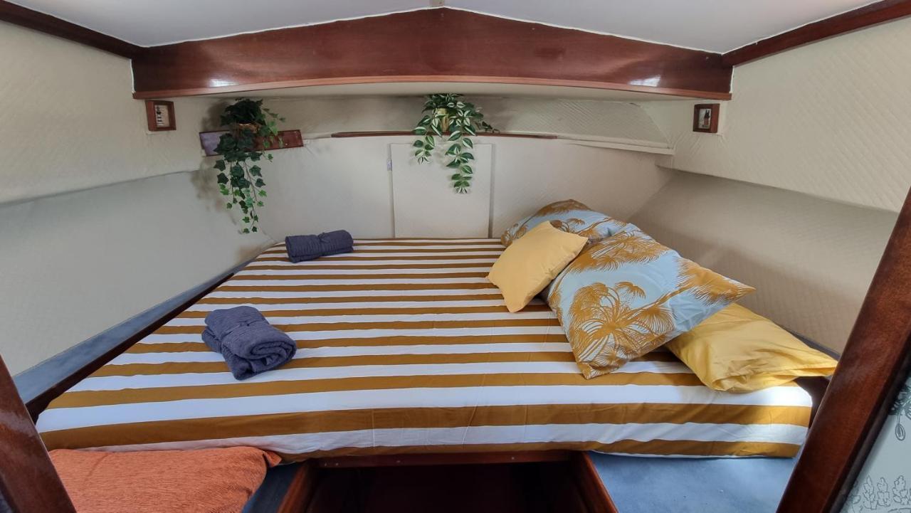 Hotel Charming Boat House In Barcelona With Big Terrace And Solarium Sant Adrià de Besòs Esterno foto
