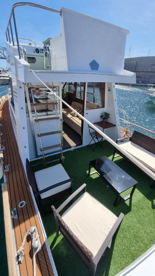 Hotel Charming Boat House In Barcelona With Big Terrace And Solarium Sant Adrià de Besòs Esterno foto