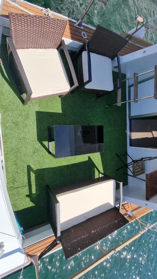 Hotel Charming Boat House In Barcelona With Big Terrace And Solarium Sant Adrià de Besòs Esterno foto